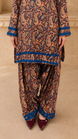 Royal Paisley Printed suit